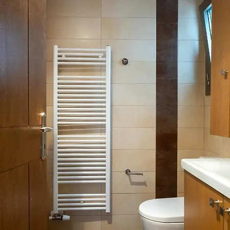 Lefkadia's Bayview 1 *
